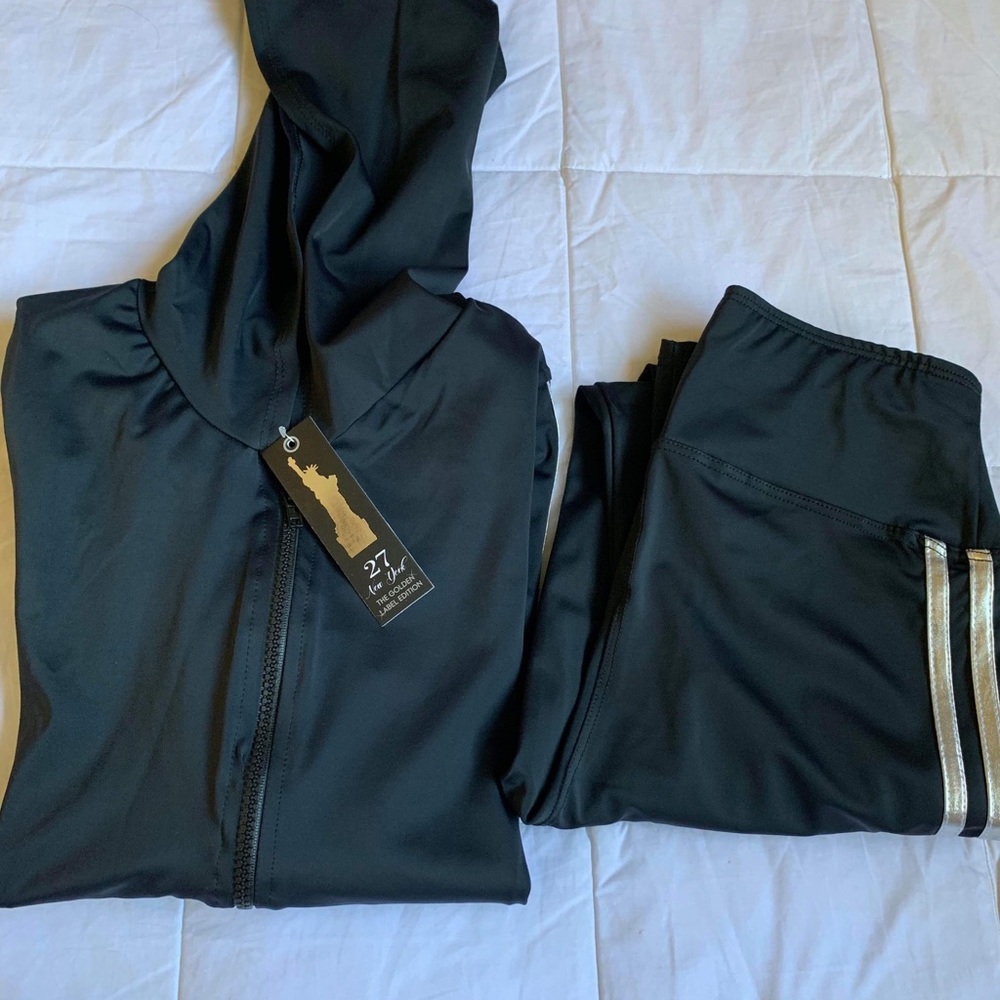 Women set
